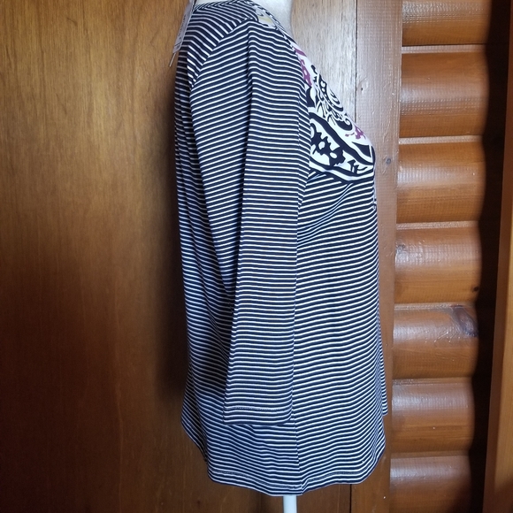 Christopher and Banks Pullover Shirt 3/4 Sleeves Az P/M - Picture 3 of 6